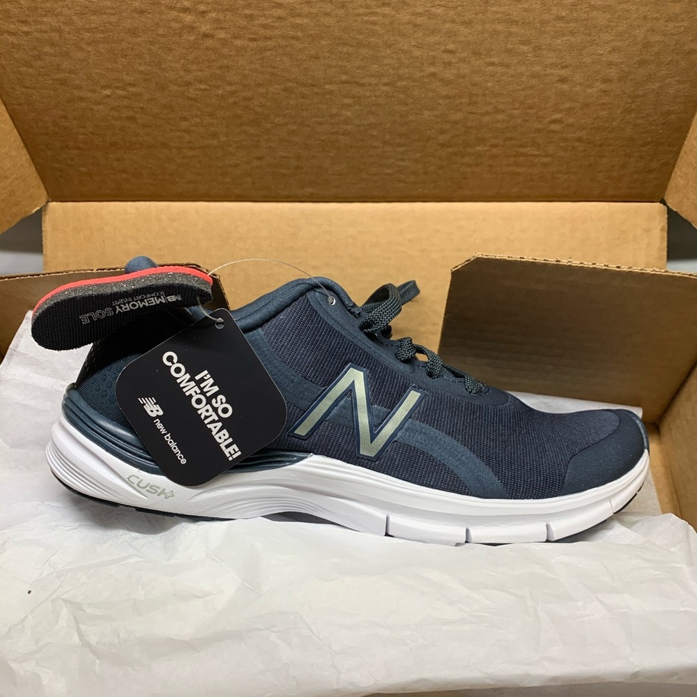 NIB- New Balance 711v3- fits size 6.5